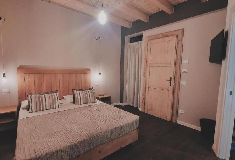 豪华房间, Bardoliners