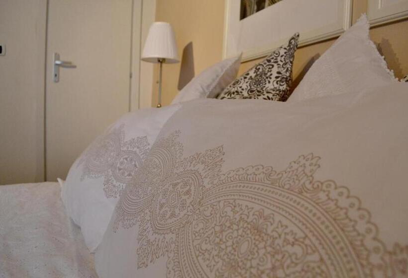 اتاق استاندارد, Pontevecchio Relais