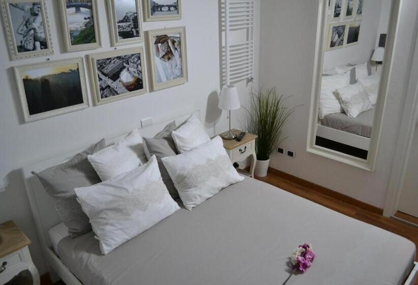 اتاق استاندارد با چشمانداز رودخانه, Pontevecchio Relais