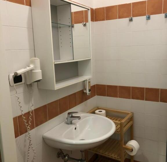 Deluxe room with river view, Pontevecchio Relais