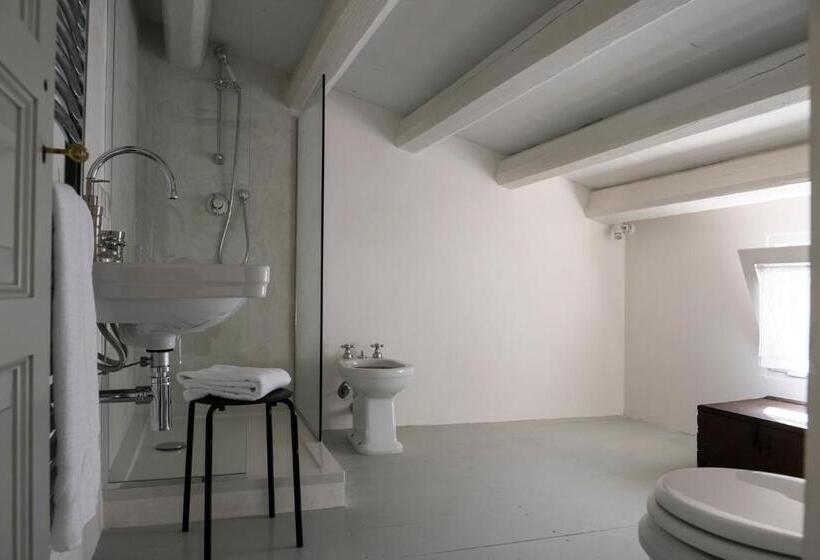 اتاق استاندارد, Sanbartolomeo Casa & Putìa