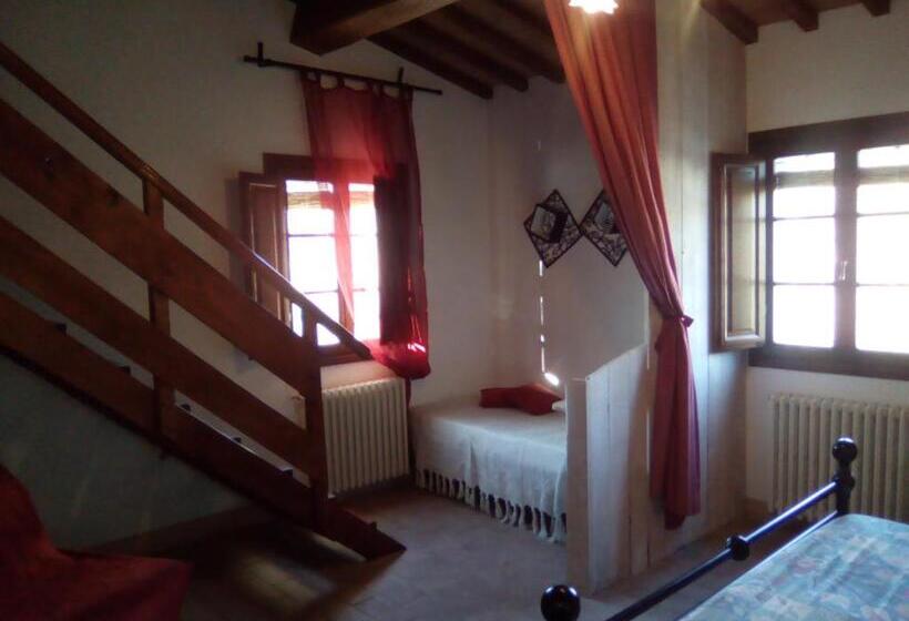 带1个卧室的带阳台的公寓, Antonella House Podere Della Collina