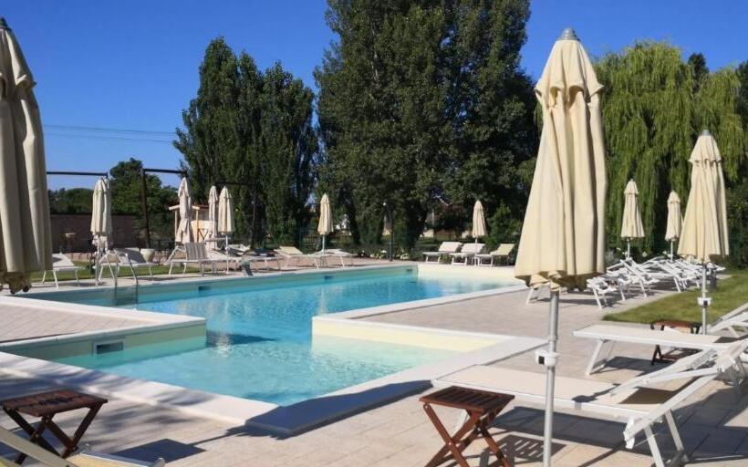 ４ベッドルームクラシックタイプ, Agriturismo I Bosconi