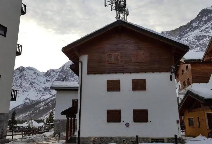 آپارتمان 2 خوابه, Maison Rosalp