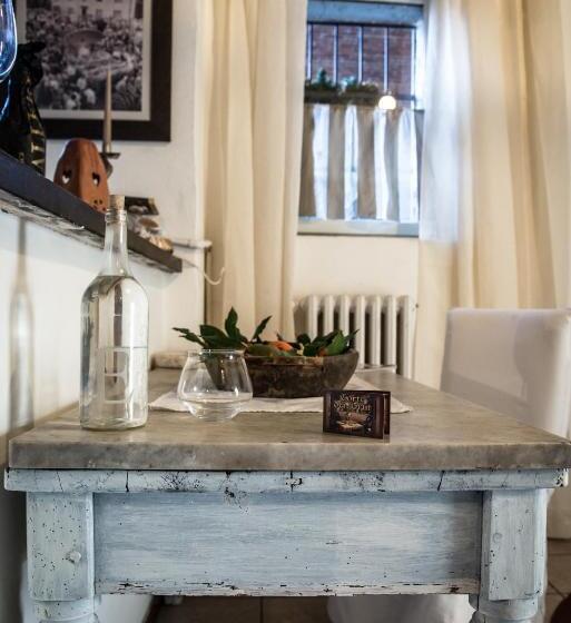 דירת שני חדרים, Corte Dei Brut