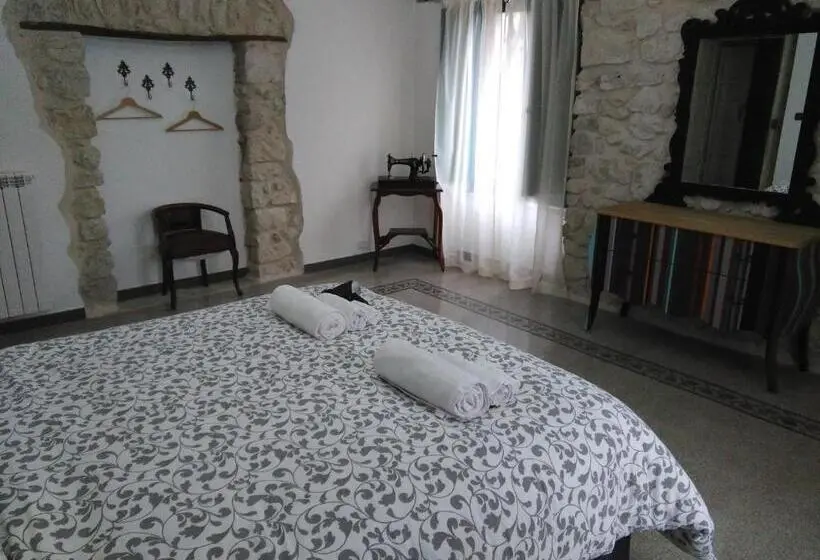 ファミリールーム, Casina Di Pietra