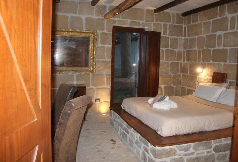 套房, Pietre Di Fiume