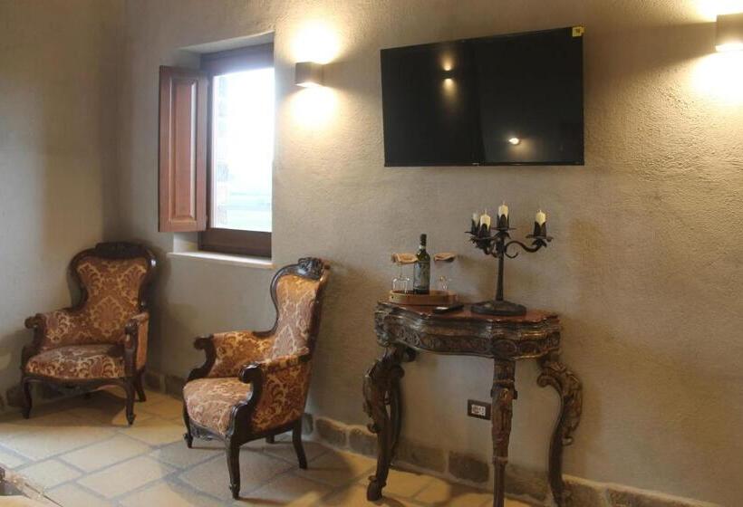 标准间带露台, Pietre Di Fiume