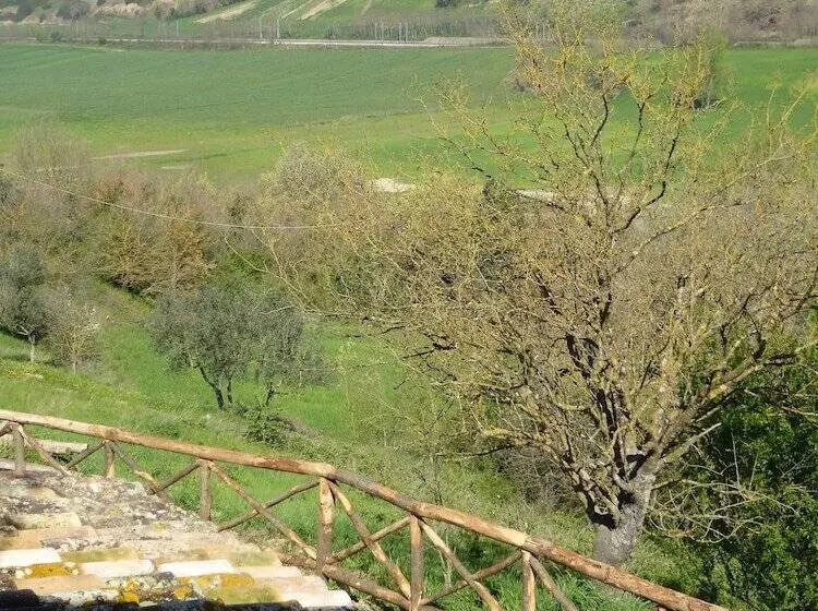 デラックスルーム, Pietre Di Fiume