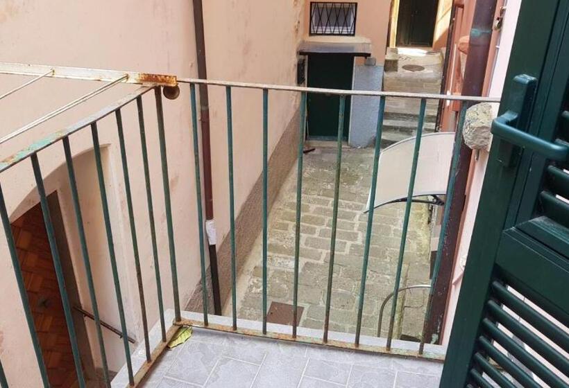 اتاق استاندارد, Vento Di Grecale