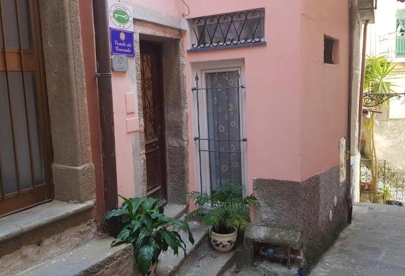 Quarto Estandar, Vento Di Grecale