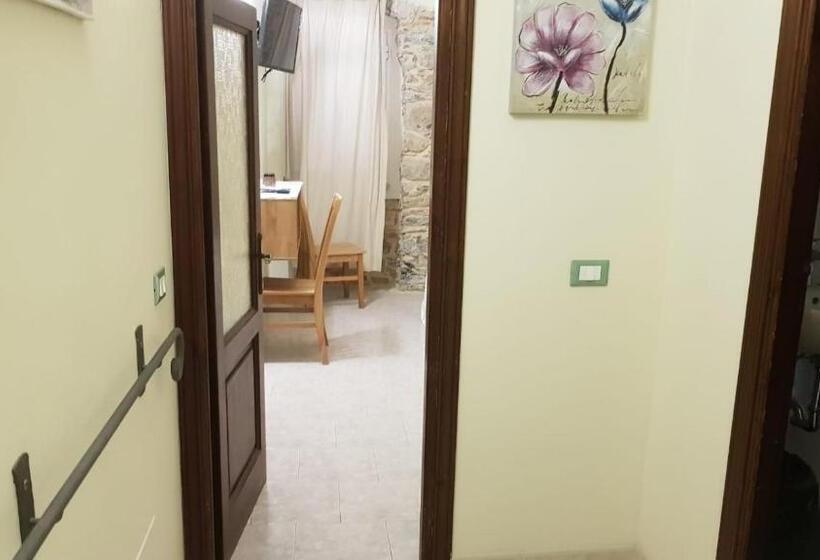 استودیوی لوکس, Vento Di Grecale