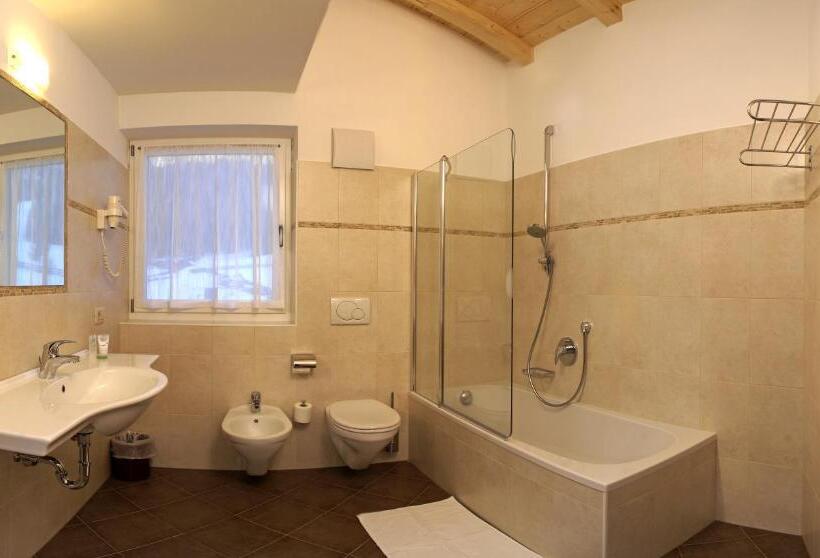 شقة غرفة واحدة, Residence Villa Funtanes