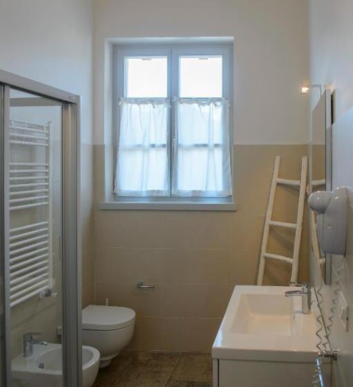 شقة دور أخير غرفة نوم واحدة, Borgo San Nazzaro