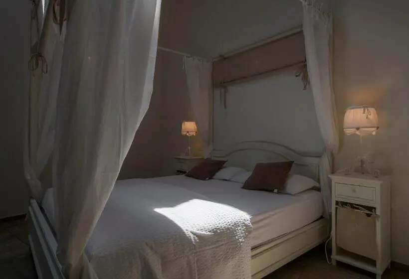 1 Bedroom Penthouse Apartment, Borgo San Nazzaro