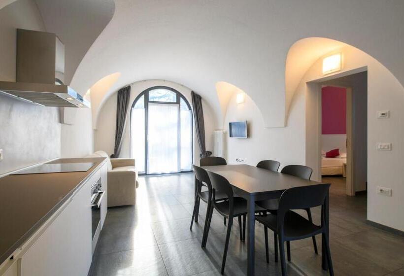 شقة غرفتين نوم مزودة بحديقة, Borgo San Nazzaro