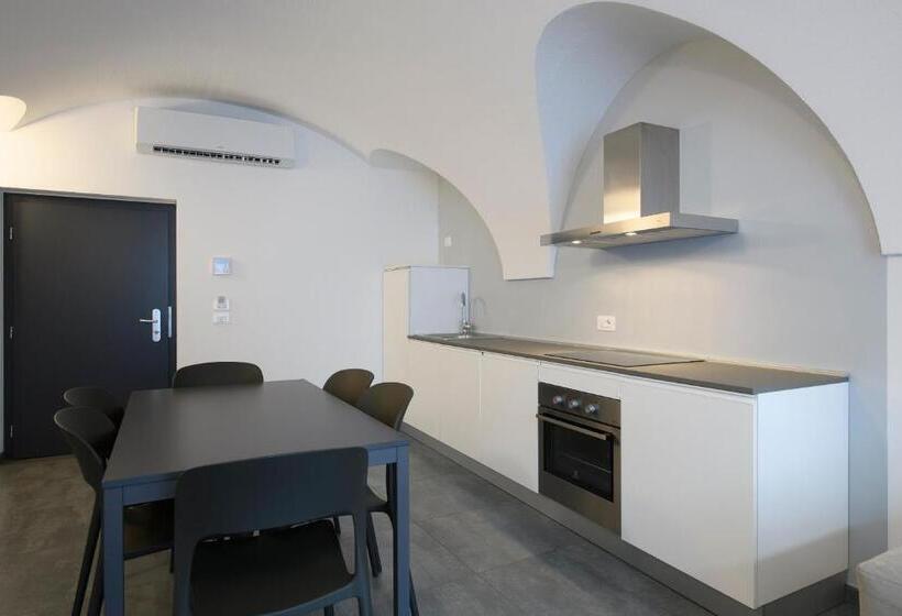 شقة غرفتين نوم مزودة بحديقة, Borgo San Nazzaro