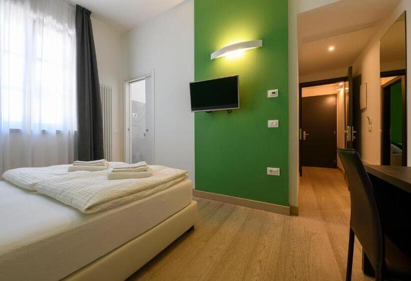 جناح عائلي, Borgo San Nazzaro