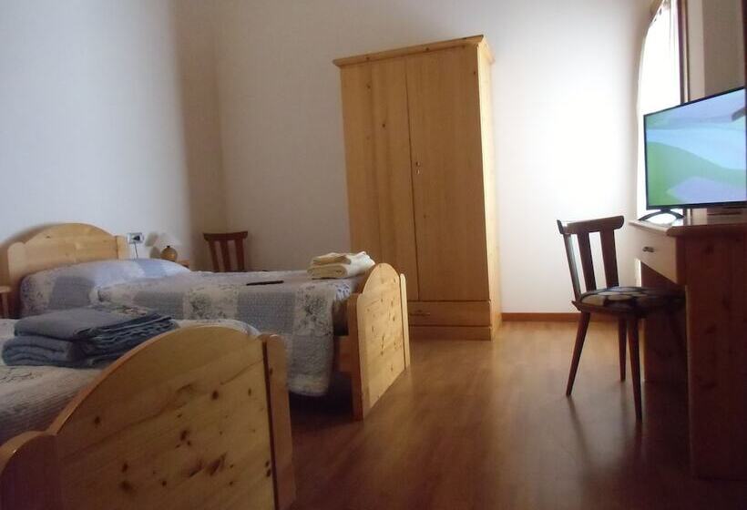 غرفة قياسية مزوَّدة بتراس, Agriturismo Il Podere Vedelago With Alpaca, Friends And More