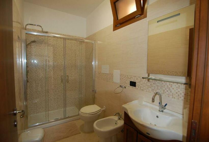 חדר סטנדרט לארבעה, Agriturismo Tempa Del Niglio