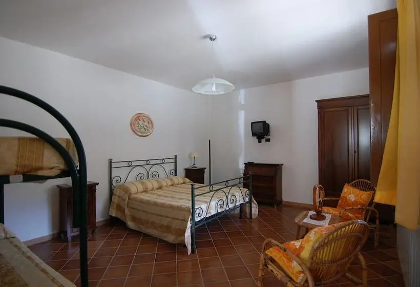 スタンダード4人部屋, Agriturismo Tempa Del Niglio