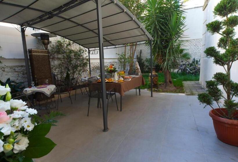 اتاق استاندارد, Astoria Golden House