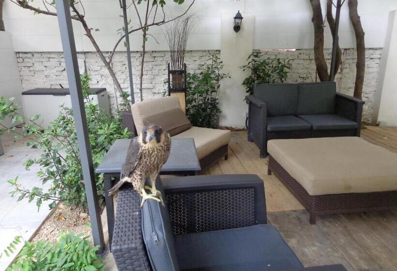 اتاق استاندارد, Astoria Golden House