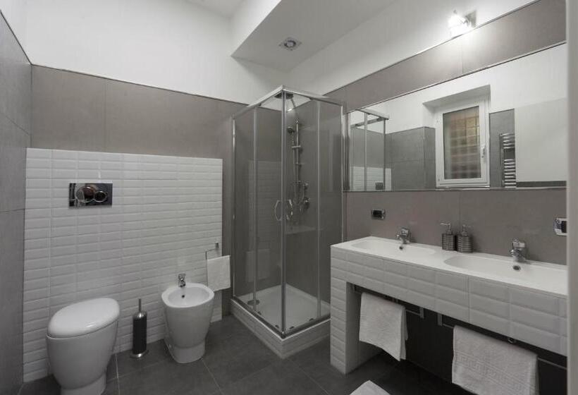 اتاق استاندارد, Astoria Golden House