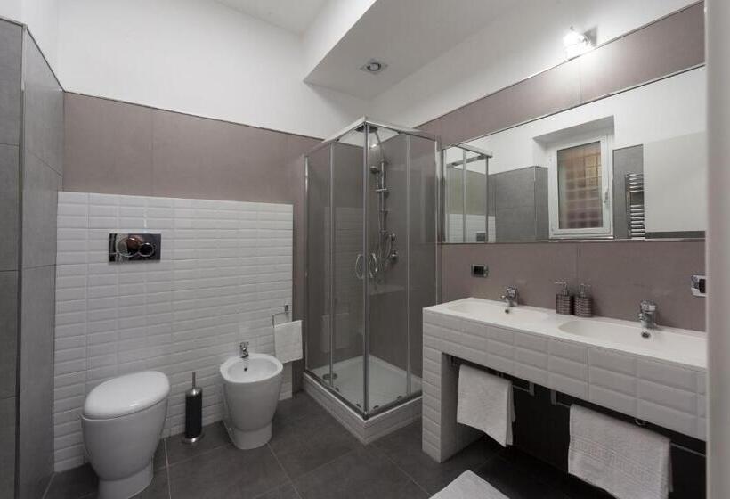 اتاق استاندارد, Astoria Golden House