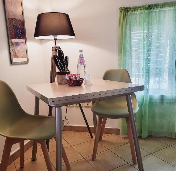 סוויטה משפחתית, Salvia E Rosmarino   Affittacamere In Liguria