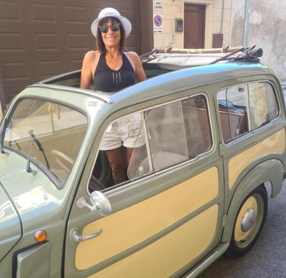 キングサイズベッドのスタンダードルーム, Novecento Room And Breakfast Puglia