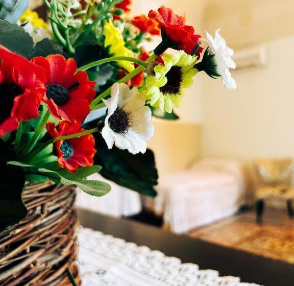 デラックストリプルルーム, Novecento Room And Breakfast Puglia