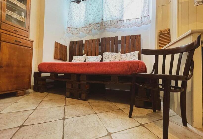 غرفة قياسية رباعية, Novecento Room And Breakfast Puglia