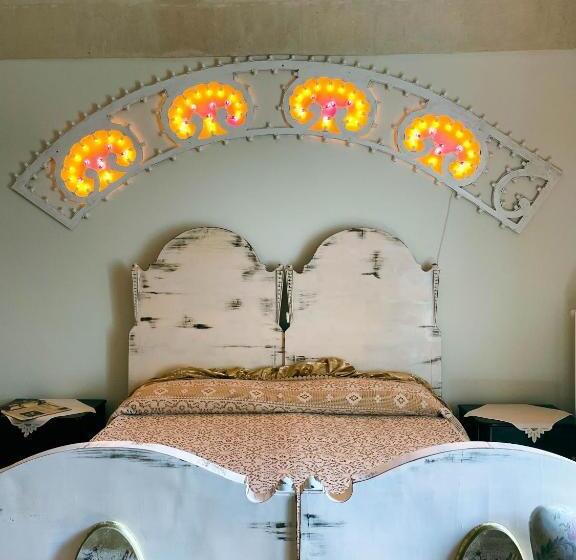 غرفة ديلوكس ثلاثية, Novecento Room And Breakfast Puglia