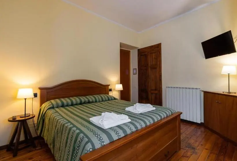 キングサイズベッドのスタンダードルーム, Locanda Piemonte Da Sciolla