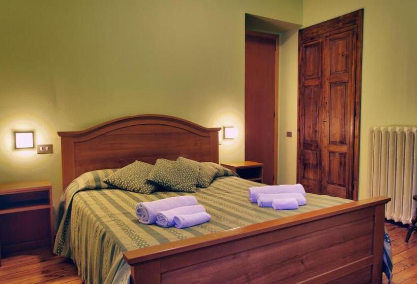 Quarto Estandar Cama King, Locanda Piemonte Da Sciolla