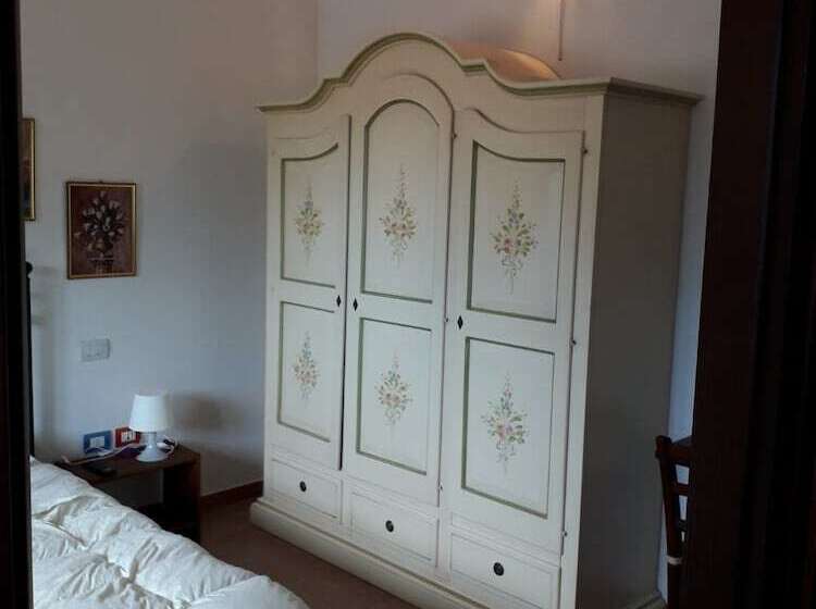 חדר בסיסי לארבעה, Agriturismo La Vita è Bella