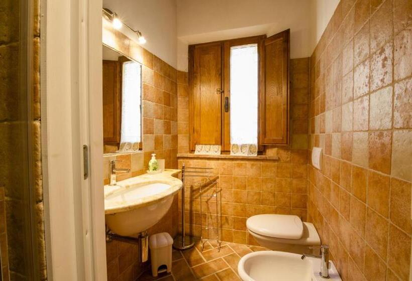 آپارتمان 3 خوابه, Agriturismo Pontignanello