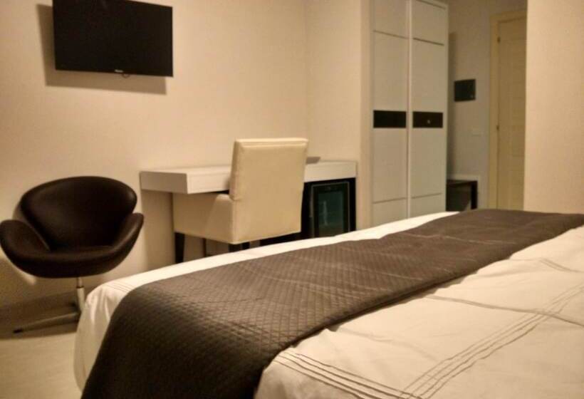 デラックスルーム, Mina Accomodation