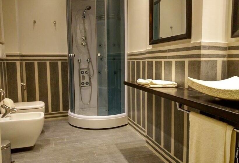 スーペリアールーム, Mina Accomodation