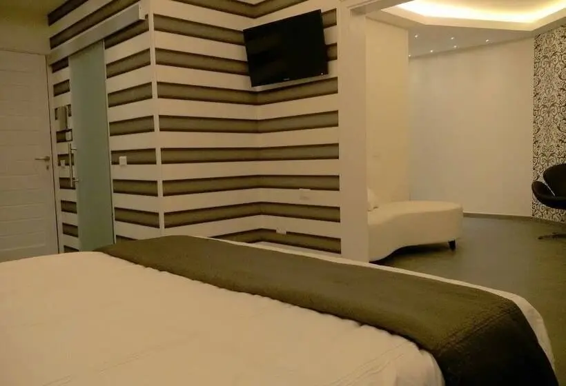 اتاق سوپریور, Mina Accomodation