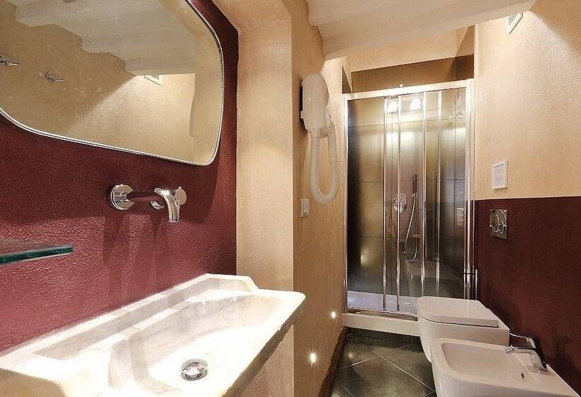 اتاق اکونومی, Uffizi Harmony