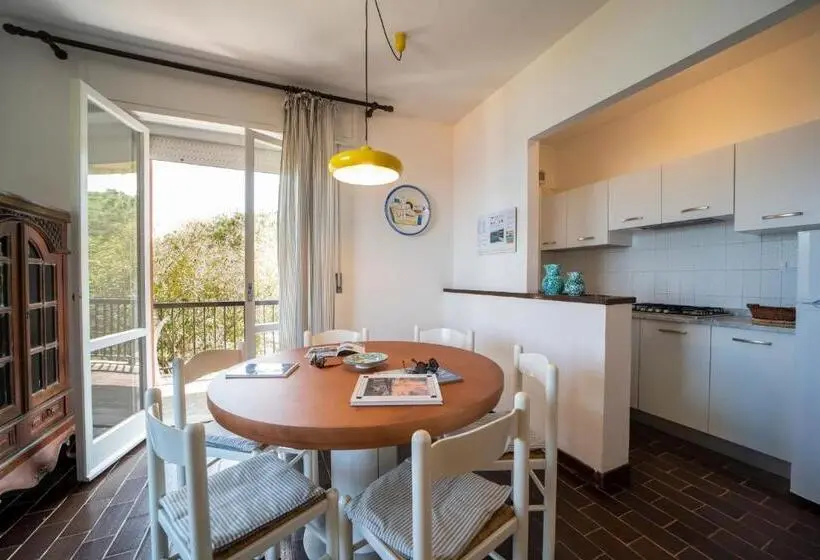 バルコニー付２ベッドルームアパートメント, Residence Capobianco