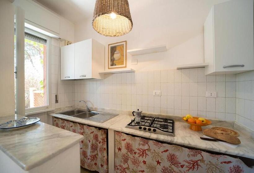 Апартаменты 1 Спальня Нижний Этаж, Residence Capobianco