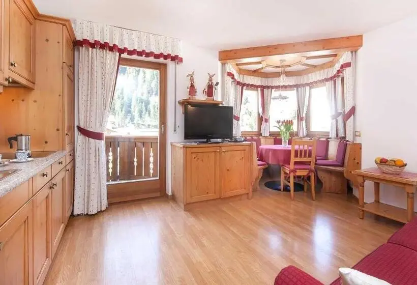 آپارتمان 2 خوابه, Residence Carin
