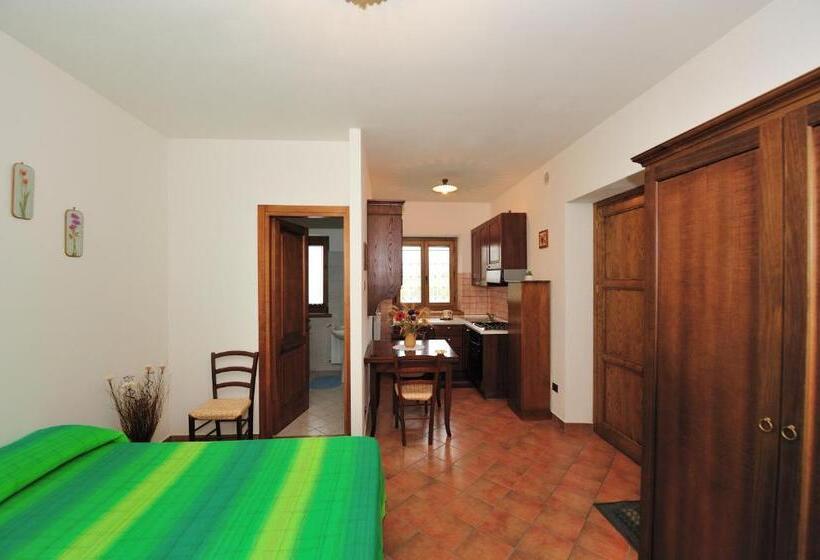 Студия Стандарт, Agriturismo Il Morello