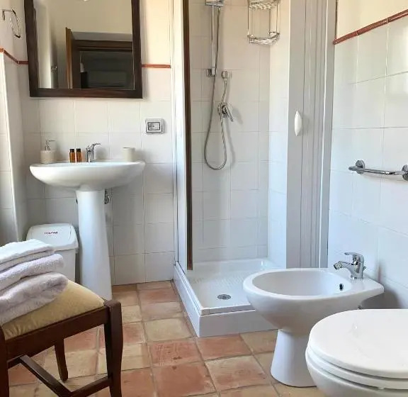 اتاق استاندارد سه نفره, Agriturismo San Pietro