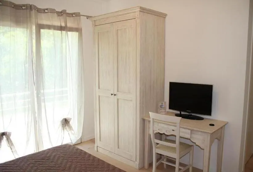 スタンダードルーム, Elis' Rooms