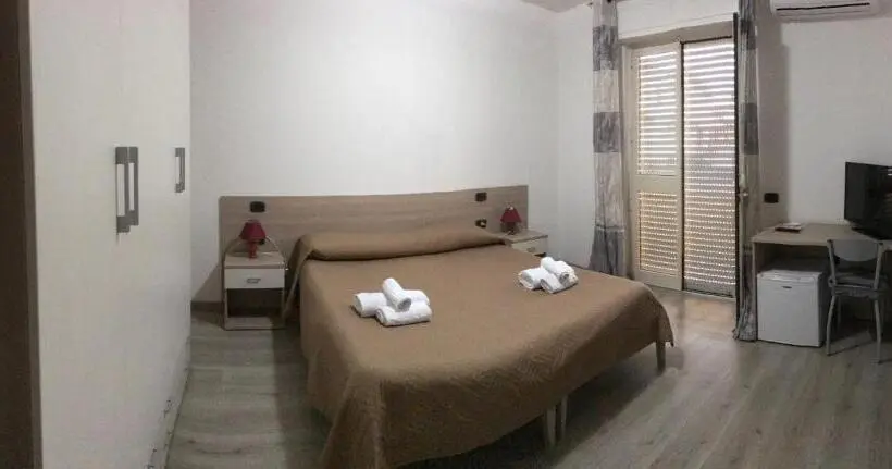 اتاق استاندارد با بالکن, Raxul Room