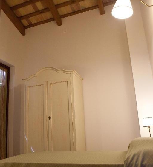 プールの見える１ベッドルームアパートメント, Residence Colle Veroni